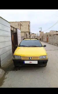 خودرو تاکسی روا ۸۸ خط داخلی هشتگرد