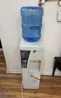 آب سرد کن ایستاده