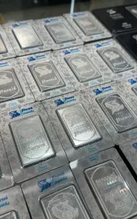 تنها مرکز پخش عمده ساچمه و شمش نقره