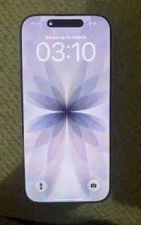 ایفون ۱۷ نرمال