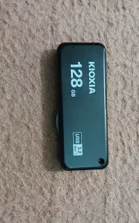 فلش 128 گیگ کره ایی سرعت بسیاربالا