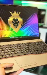 لپتاپ فول پورت 15 اینچ سبک i7 نسل11 با 8ساعت باتری
