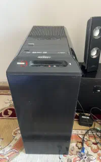 فروش کامپیوتر  در حد نو و ال ای دی سی دی خور