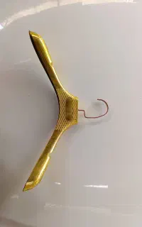 تعدادی چوب لباسی