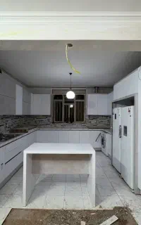 طراحی و اجرای انواع کابینت و دکوراسیون داخلی