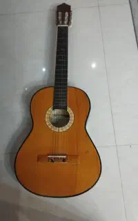 گیتار طرح یاماها