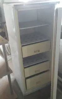 یخچال فریزر کاملا سالم 5کشو