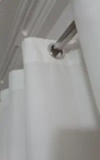 پرده ی استر دار و پانچ شده مرتب