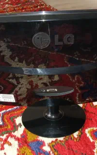 مانیتور ال جی ۱۹ اینچ