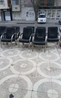 صندلی انتظار دست دوم