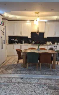 میز غذا خوری بفروش می رسد