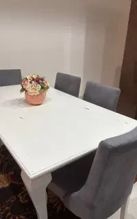 میز غذاخوری۶نفره با۴عددصندلی