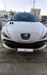 پژو ۲۰۷ سفید ۴۰۲