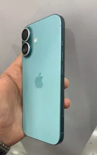 ایفون ۱۶ نرمال سبز رنگ