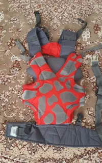 آغوشی نوزاد