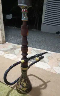 قلیون چوب سرخ قدیمی میزان