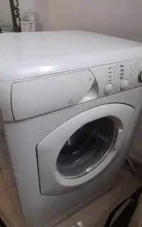 لباسشویی آریستون اصلی سالم