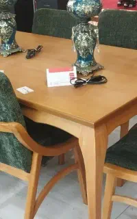 میز ناهار خوری آمریکایی