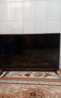ال ای دی ۴۲ اینچ پنل شکسته