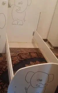 تخت کودکی تا نوجوانی