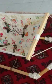 گهواره چوبی نوزاد