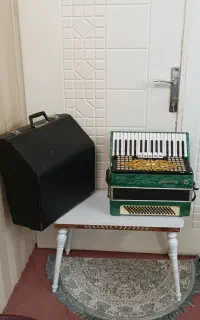 آکاردئون بادی قدیمی