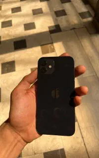 آیفون ۱۲ نرمال