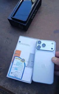 ایفون 17فیک