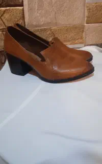 سه عدد کفش شیک