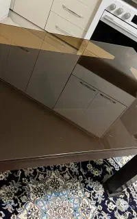 میز چهار نفره