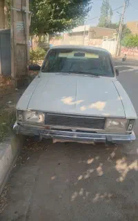 خودرو پیکان مدل ۸۳