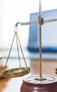 ارایه خدمات حقوقی