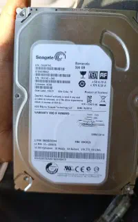 هارد 500گیگ seagate. و تبدیل 220 به 12v.24v