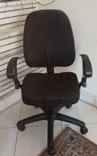 صندلی چرخون