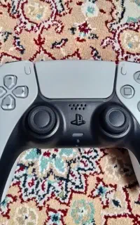 دسته ps5 (تمیز و نو واقعی)