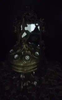 دکوری برنزه