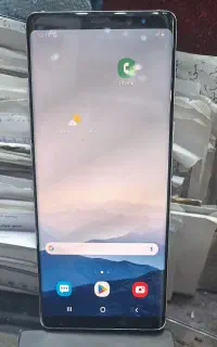 گوشی سامسونگ نوت ۸ تمیز