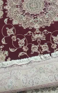 ۲ عدد فرش ۶ متری در حد نو سالم