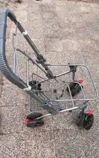 کالسکه تاشو بچه رنگ کاور آبی