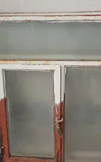 سلام دوعدد پنجره در حد نو ضد زنگ زده اماده