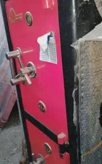 گاو صندوق دوطبقه