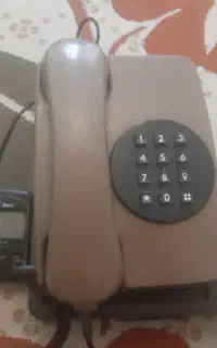 تلفن قدیمی