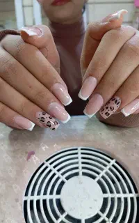مدل کاشت ناخن و مژه و پدیکور رایگان