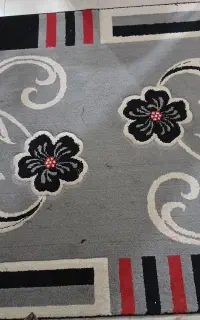 فرش یکونیم در دو