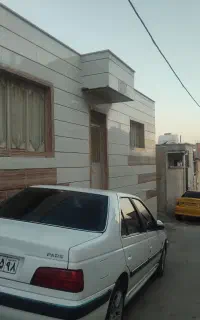 منزل مسکونی دو بر کوچه هشت متری