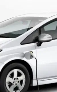 مرکز خدمات خودروی برقی و هیبریدی ایوی رخش