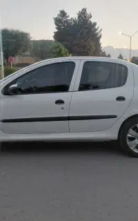 پژو ۲۰۶ sd v8 مدل ۹۳ رخ در حد