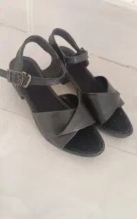 کفش نو نو