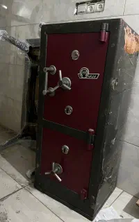 گاو صندوق دو طبقه