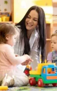 به یک نفرخانم جهت پرستاری ازکودک نیازمندیم